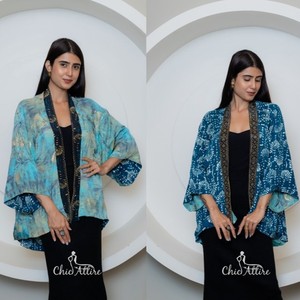 Nueva chaqueta Kimono Reversible para mujer, diseño de doble cara, estampado bohemio y manga ancha, cubierta ligera en capas para Resort Beach - Product Image 1