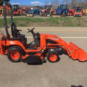 Tractor BX25D 2024 con Cargador Frontal de 23HP y Plataforma de Corte, Componentes Centrales de Alta Calidad, Listo para Envío Mundial - Product Image 1