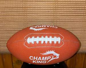 Ballon de football américain Entraînement sportif avec logo imprimé Fabriqué officiellement en cuir durable PVC PU TPU Caoutchouc - Product Image 5