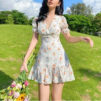 Nouvelle Robe Courte d'Été Coréenne Tendance à Col en V, Imprimé Floral, en Mousseline Tissée, Coupe Trapèze, Mini, Taille Naturelle, Polyester/Coton