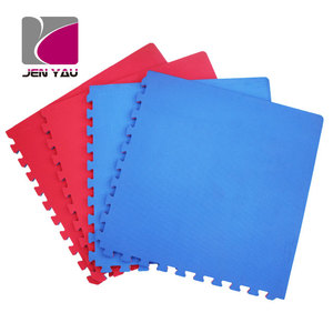 เสื่อยูโดกันลื่นความหนาแน่นสูงแบบประสานกันลื่นหนา2ซม. 60x60ซม. ลายกากบาทแบบกำหนดสีเองสำหรับศิลปะการต่อสู้ - Product Image 1