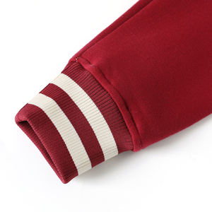 Blouson Bomber Alpha Psi Krimson & Cream, Varsity en molleton chenille avec lettres brodées, personnalisé pour la fraternité grecque, Printemps Psi - Product Image 5