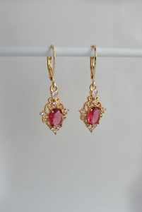 Pendientes de Aro Huggie con Dijes de Rubí, Plata de Ley 925 Chapada en Oro, Estilo Vintage, Regalo para Ella, Pendientes de Rubí Rosa - Product Image 3