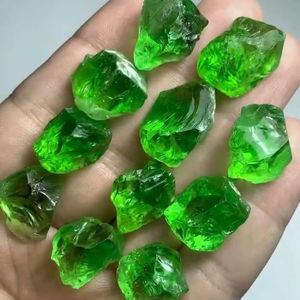 พลอยเพอริดอทสีเขียวธรรมชาติคุณภาพสูง พลอยเพอริดอทเจียระไนคุณภาพสูง - Product Image 1