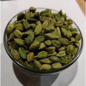 100% cardamome verte biologique pure épices séchées naturelles prix de gros par le fournisseur indien - Product Image 1