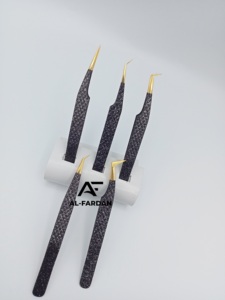 Pinzas de extensión de pestañas de 90 y 45 grados en tono dorado brillante Negro, agarre de diamante, pinzas para pestañas con punta puntiaguda de acero inoxidable sólido - Product Image 5