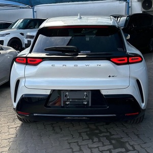 SUV CROWN Más Vendido, Gasolina, 7 Asientos, Volante a la Izquierda, Alta Calidad, Euro II, Tracción en las Cuatro Ruedas, Asientos de Cuero Automáticos - Product Image 2