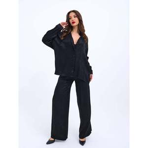 7211 Meeting-Syracuse Top Premium de Corduroy para Trabajo con Diseño Elegante - Product Image 1