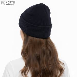 Bonnets en jacquard acrylique de style Y2k en gros personnalisés, 100% coton, confortables, broderie graphique, bonnets pour l'hiver, pour la plage - Product Image 6