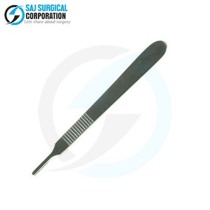 Mango de bisturí quirúrgico de uso profesional Textura antideslizante de acero alemán para un control seguro durante las operaciones y disecciones - Product Image 1