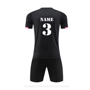Nuevo uniforme de camiseta de fútbol personalizado con 100% poliéster ligero secado rápido transpirable OEM diseño de logotipo personalizado - Product Image 3