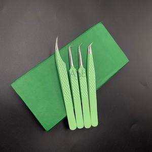 Pince à épiler professionnelle d'extension de cils vert pastel poignée en diamant pointe pointue pince à cils en acier durable personnalisée - Product Image 6