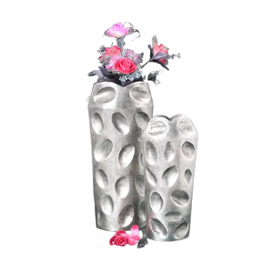 Ensemble de 2 vases en argent de style moderne, adaptés aux intérieurs minimalistes, salon et table à manger, provenance d'Inde - Product Image 1