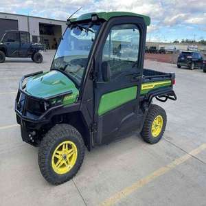 Véhicule utilitaire tout-terrain John Deere RTVs Green Farm UTV, quad 4 temps à transmission manuelle 2 roues motrices pour travaux sur le terrain - Product Image 4