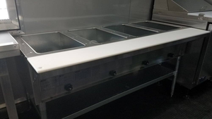 Remolque comercial móvil para comida con forma de V, blanco, de 8.5' x 16', en venta - Product Image 5