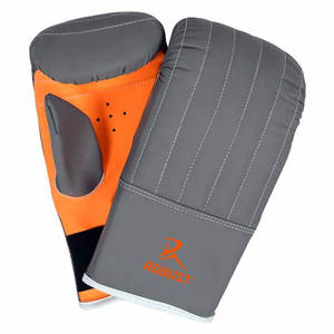 Sacs de frappe en cuir pour arts martiaux et entraînements de boxe avec fermeture auto-agrippante antidérapante - Product Image 1