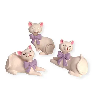 卸売樹脂ラッキー猫像動物像モダンな家の装飾デスクトップ装飾ベトナム製