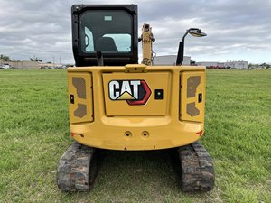 Excavadora Hidráulica Compacta Usada Caterpillar CAT 306 CR de 57.9HP con Radio de Giro Reducido en Venta - Product Image 4