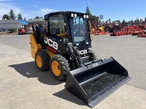 2026 JCB 215 Skid Steer Loader: Compact Power, Efficiency, and Jobsite Reliability - Product Image 3