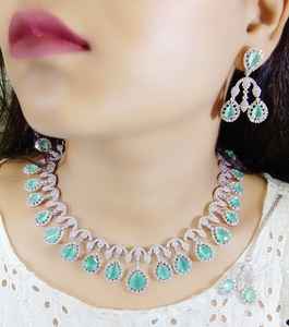 สร้อยคอแฟนซีพร้อมชุดเครื่องประดับต่างหูลดลงเครื่องประดับคอลเลกชันเครื่องประดับ2025ทำด้วยมือจำนวนมากเครื่องประดับผู้หญิงอินเดีย - Product Image 5