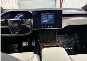 Limpia 2022 T e s l a Model X AWD tanto para mano izquierda como derecha - Product Image 3