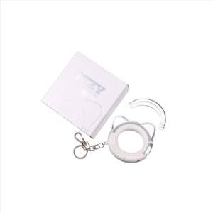 Venta al por mayor de accesorios LED para llaveros de BTS, estilo personaje de TV y cine, mini mochilas portátiles, dijes personalizados. - Product Image 6