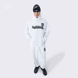 Fabricant de vêtements streetwear d'hiver sur mesure en gros, ensemble sweat-shirt et jogging brodé avec appliques, ensemble de survêtement unisexe 100% - Product Image 1