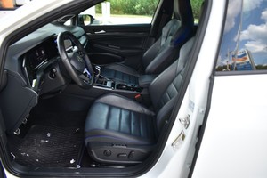 OFERTA ESPECIAL 2024 VOLKSWAGEN GOLF R 4MOTION INTERIOR DE CUERO - Product Image 5