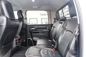 RAM 3500 Laramie 2024 Usada en Excelentes Condiciones - Product Image 5