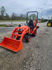 Tractor Compacto Kubota BX-23S Usado con Tracción en las 4 Ruedas, Diésel, Agrícola, con Cargador y Retroexcavadora |   Mini Tractor Compacto Utilitario Kubota BX-23S 4x4 - Product Image 2