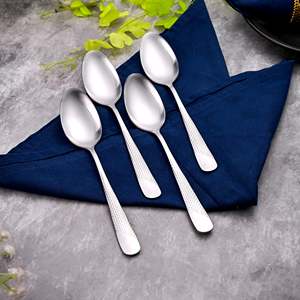 Ensemble de 4 cuillères en acier inoxydable argenté au design moderne et majestueux, finition miroir, pour les occasions festives - Product Image 1