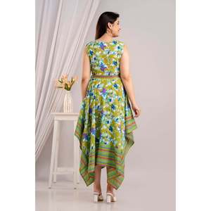 Robe longue élégante Chartreuse à imprimé floral, sans manches, ourlet asymétrique, taille naturelle, respirante et écoresponsable, idéale pour les sorties en club - Product Image 2
