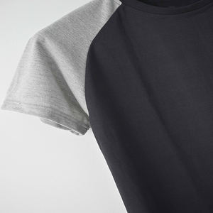 Camiseta de bambú de cuello redondo de corte regular para hombre hecha con telas de viscosa de bambú suave transpirable con logotipos de impresión - Product Image 3