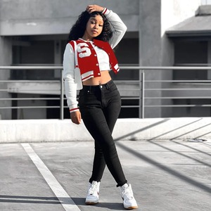 Blouson bombardier de baseball pour femmes fermeture à glissière col en V manches longues rouge noir couleur personnalisée coton rempli coupe-vent brut - Product Image 2