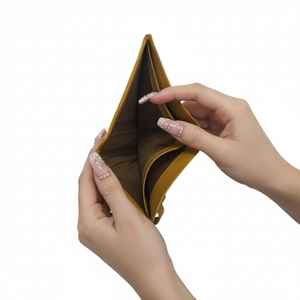 Cartera de Cuero Wriza WI 185 con Cierre de Hebilla, Bloqueo RFID, Diseño Práctico y Duradero de Gran Longitud para Uso Diario de Hombres, Regalo - Product Image 3