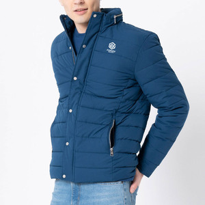 Chaqueta Acolchada Ligera de Lona con Logotipo Frontal, Relleno de Plumón Acogedor, Patrón Acolchado Suave, Ecológica para las Temporadas de Frío del Invierno - Product Image 2