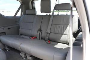 TOYOTA SEQUOIA LIMITED 2005 USADO, VOLANTE A LA IZQUIERDA/DERECHA - Product Image 2