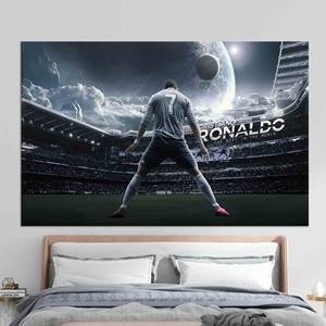 Impresión en Lienzo de Cristiano Ronaldo: Decoración Deportiva Personalizada, LIENZO ENROLLADO - Product Image 1