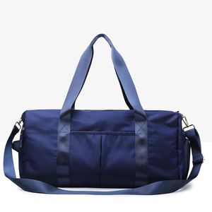 Sacs de voyage polyvalents avec sangles solides en tissu imperméable léger et grand rangement pour un usage quotidien et les voyages - Product Image 4