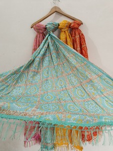 Bufanda colorida romántica Bandhani Dupatta con estampado Floral Unisex para fiestas de graduación de Año Nuevo chino Festival de invitados de boda - Product Image 4