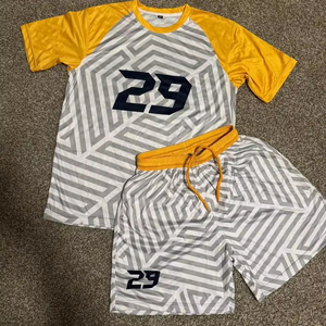 ชุดเสื้อฟุตบอลสำหรับผู้ใหญ่และเยาวชนเสื้อฟุตบอลพิมพ์ลายดิจิตอล OEM - Product Image 1