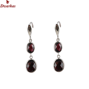 Meilleure vente conception simple 925 argent sterling grenat pierre précieuse naturelle balancent boucle d'oreille pour dames et fille - Product Image 2