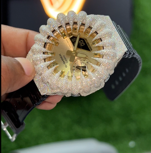 Vidhi เครื่องประดับนาฬิกาข้อมืออะนาล็อกที่เป็นเอกลักษณ์ของผู้ชายสแตนเลสเพชรเพชรเพชรโมอิสสไตล์ฮิปฮอปสีขาวทองซิลิโคนกีฬา - Product Image 1