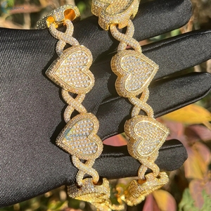 <span class=keywords><strong>Cuore</strong></span> ghiacciato <span class=keywords><strong>con</strong></span> Infinity Link catena Hip Hop unica VVS1 Moissanite Rapper stile collana da uomo 20MM catena personalizzata - Product Image 3