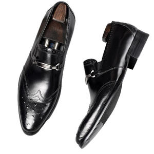 Chaussures brogues en daim souple avec bords perforés et semelle légère, chaussures décontractées pour hommes, chaussures tendance - Product Image 5