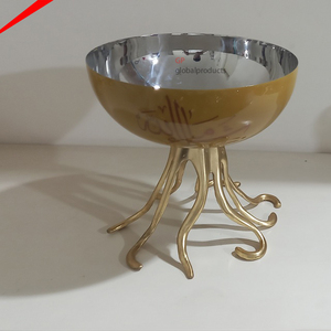 Bol de service décoratif moderne avec base élégante pour la décoration de la table à manger - Product Image 2