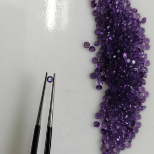 Améthyste africaine naturelle 2,5 mm, taille ronde brillante, meilleure qualité, pierres précieuses en vrac pour la fabrication de bijoux - Product Image 1