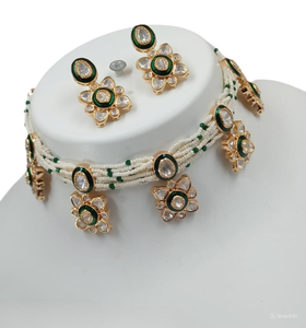 Indian Fancy Traditional Kundan & Motipearl Gold Tone Kundan <b>Pearl</b> <b>Choker</b> Necklace Earring Set With Mangtikka for Women and Girl - Product Image 1