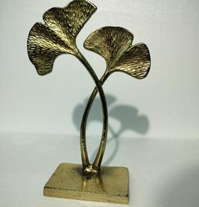 Estatuilla de perro de metal en tono dorado hecha a mano, escultura decorativa de mesa, estatua coleccionable para mascotas, decoración del hogar, adorno de oficina, animal - Product Image 6