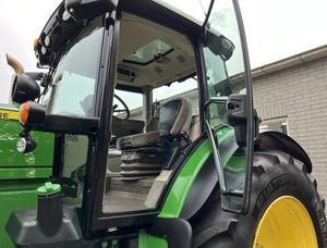 Exportación Directa John Deere 6145R |   Maquinaria Agrícola de Segunda Mano Confiable |   Cabina Premium John Deere 6145R |   145HP Comfort View - Product Image 6